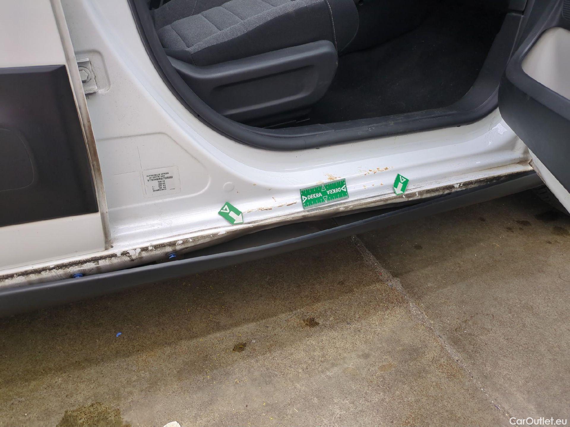  Citroen  C3  Feel Pack 1.2 PureTech 80CV BVM5 E6d #39