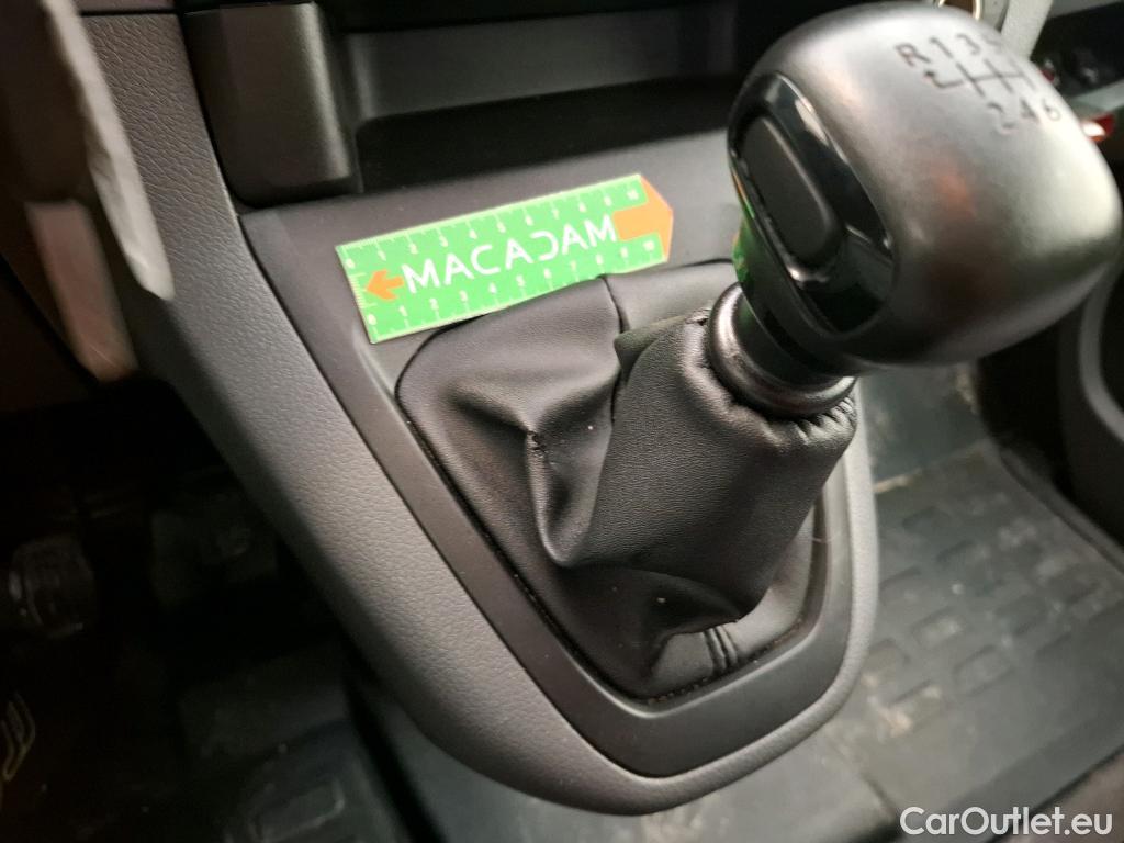  Citroen  Jumpy CITROEN  4p Combi Taille XL BlueHDi 120 S&S BVM6 Confort #21