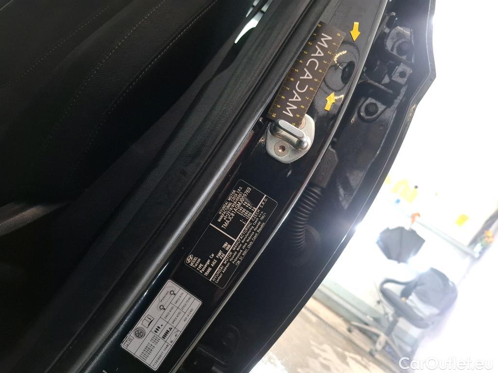  Hyundai  Tucson  Business Mild-Hybrid 2WD 1.6 CRDI 135CV BVA7 E6d #13