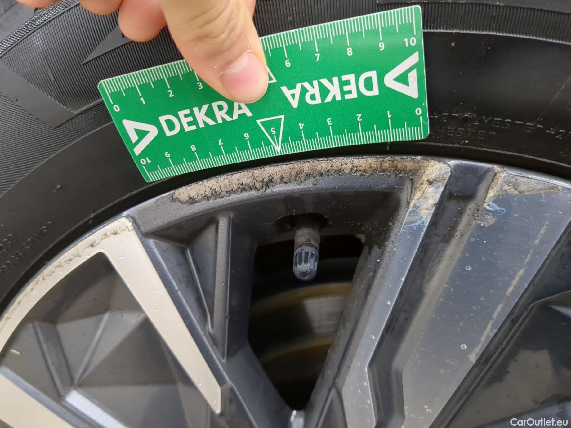  Hyundai  Tucson  Business Mild-Hybrid 2WD 1.6 CRDI 135CV BVA7 E6d #2