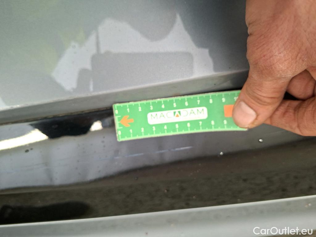  KIA  Sportage KIA  / 2021 / 5P / SUV 1.6 T-GDI 265 PHEV AUTO 4WD GT-LINE PREM #11