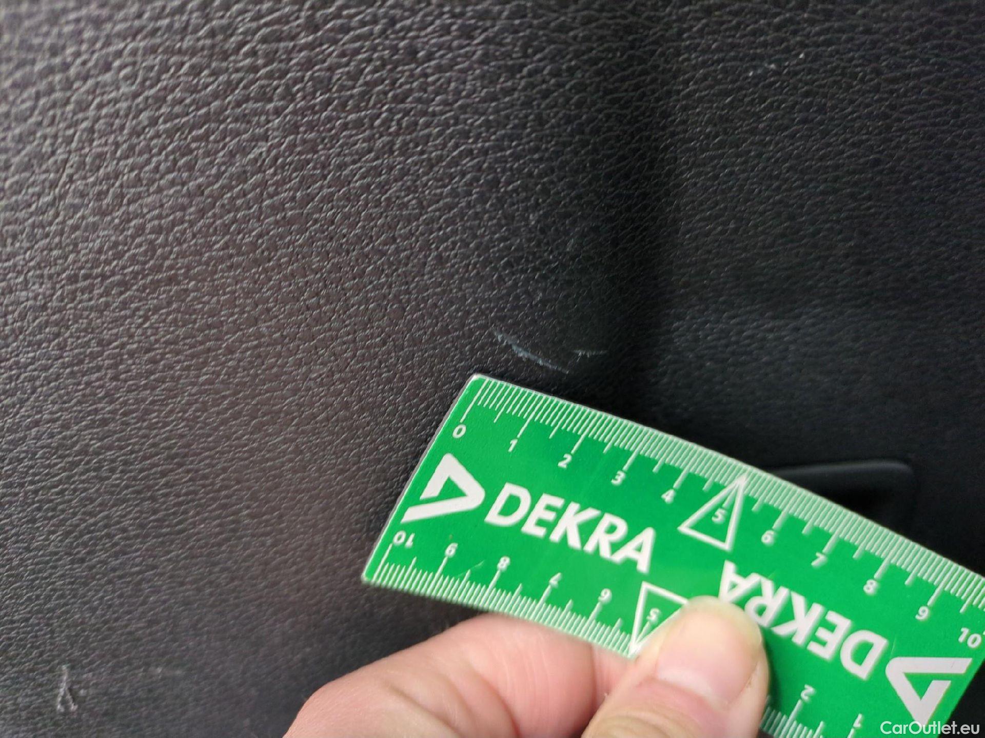  KIA  Sportage KIA  / 2021 / 5P / SUV 1.6 T-GDI 265 PHEV AUTO 4WD GT-L PREM BU #1