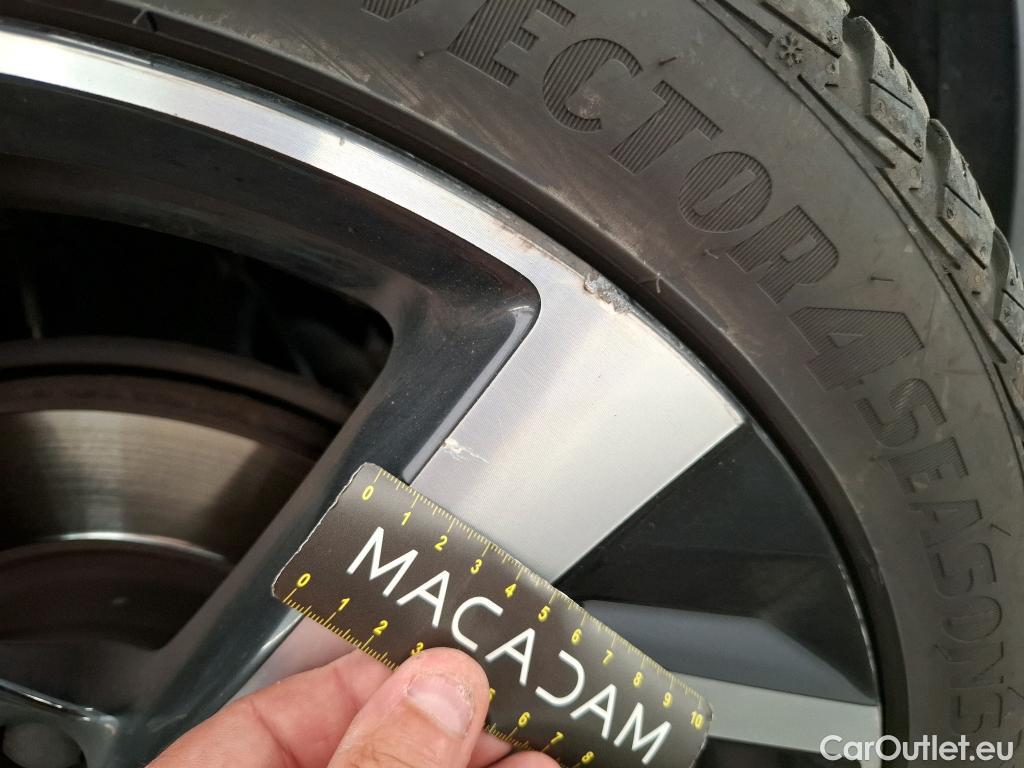  Nissan  Qashqai NISSAN  5p Crossover 1.6 DCI 130 Xtronic Drive Edition #49