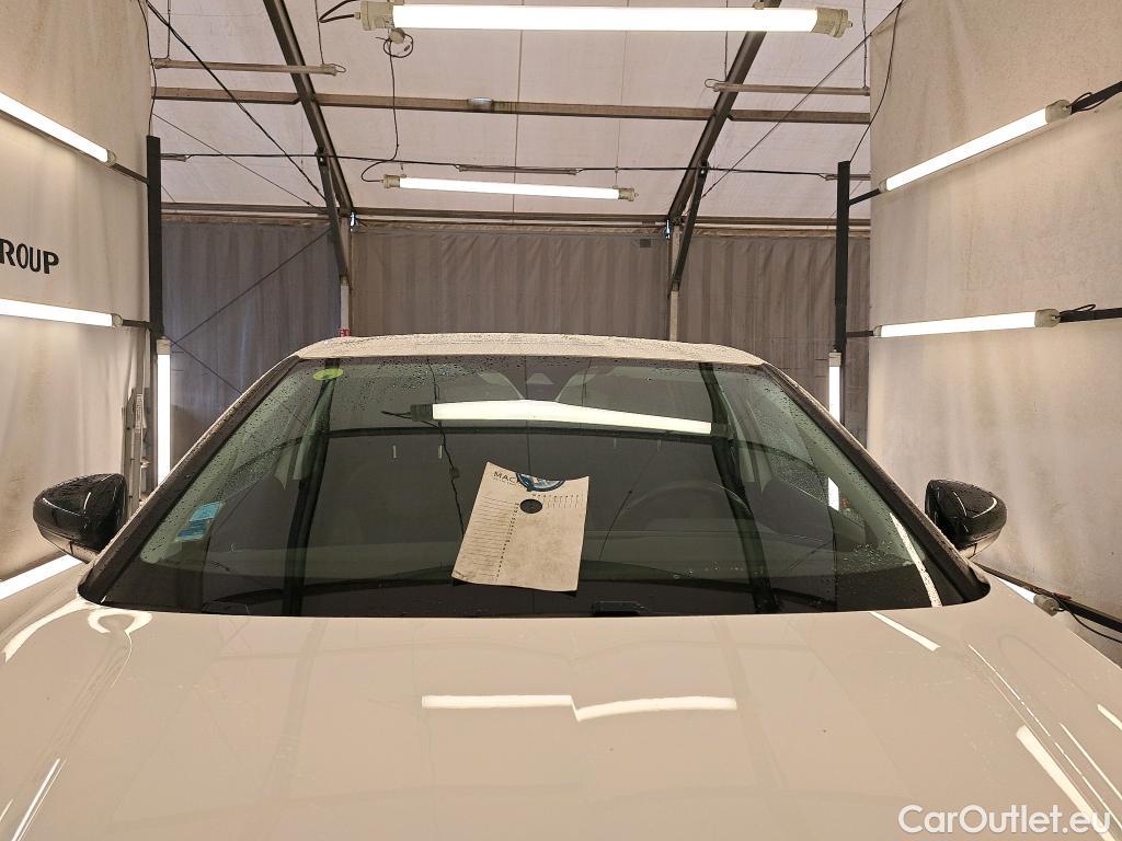  Opel   Grandland X Grandland X Elegance Business 1.5 130CV BVA8 E6d #1