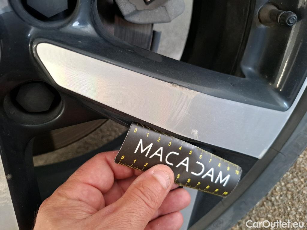  Nissan  Qashqai NISSAN  5p Crossover 1.6 DCI 130 Xtronic Drive Edition #28