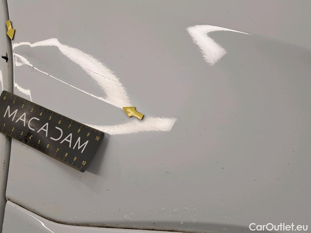  Opel   Grandland X Grandland X Elegance Business 1.5 130CV BVA8 E6d #4