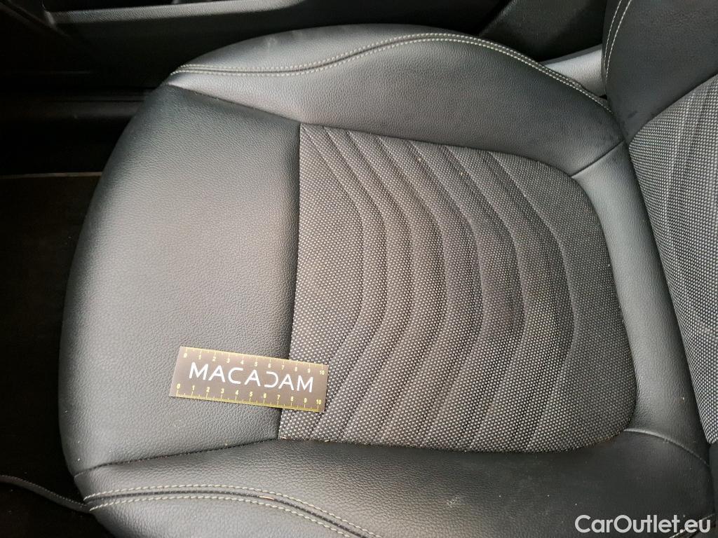  Mercedes  B-Klasse MERCEDES-BENZ Classe B / 2019 / 5P / monospace B 200 d Business Line Edition BA8 #9