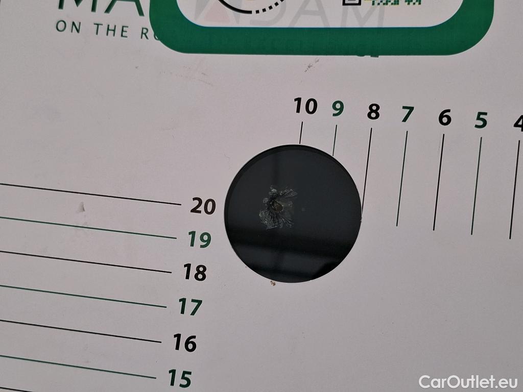  Mercedes  GLA MERCEDES-BENZ  / 2020 / 5P / SUV 2.0  200 D BUSINESS LINE DCT #2