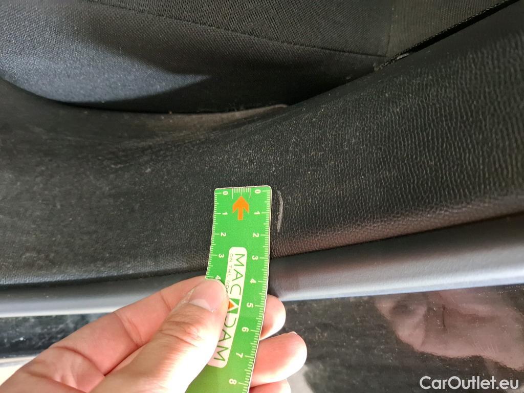  Peugeot  2008  Active Business 1.5 HDi 100CV BVM6 E6d #6