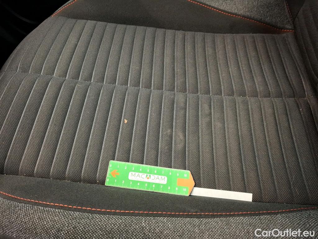  Peugeot  2008  Active Business 1.5 HDi 100CV BVM6 E6d #10