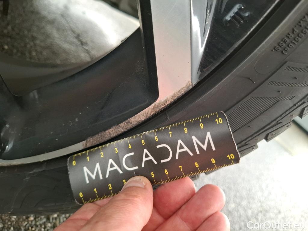  Nissan  Qashqai NISSAN  5p Crossover 1.6 DCI 130 Xtronic Drive Edition #8