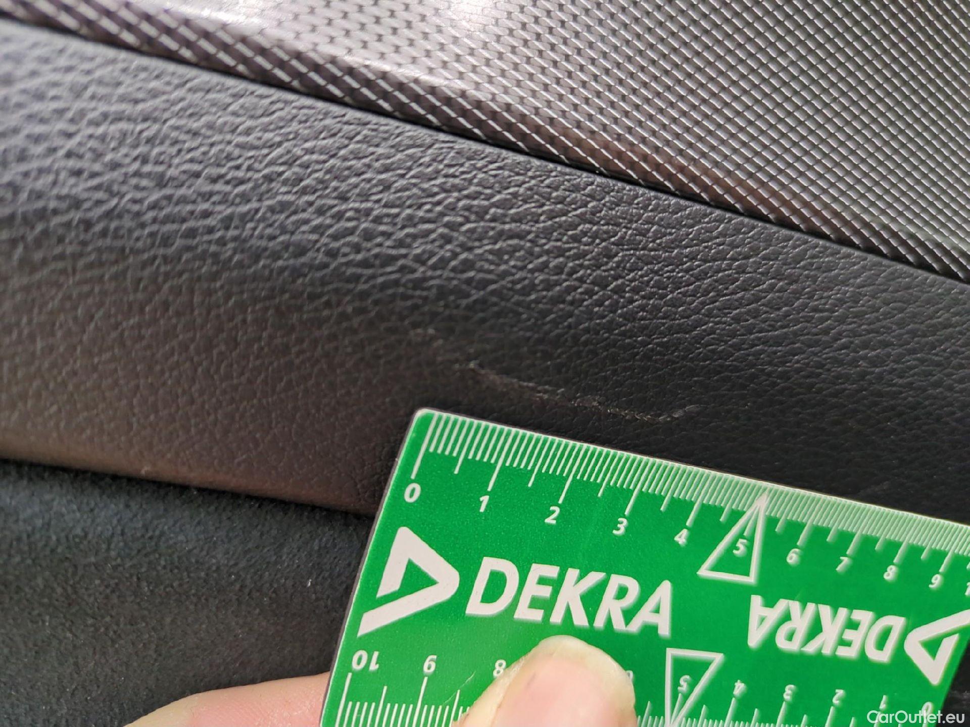  KIA  Sportage KIA  / 2021 / 5P / SUV 1.6 T-GDI 265 PHEV AUTO 4WD GT-L PREM BU #27