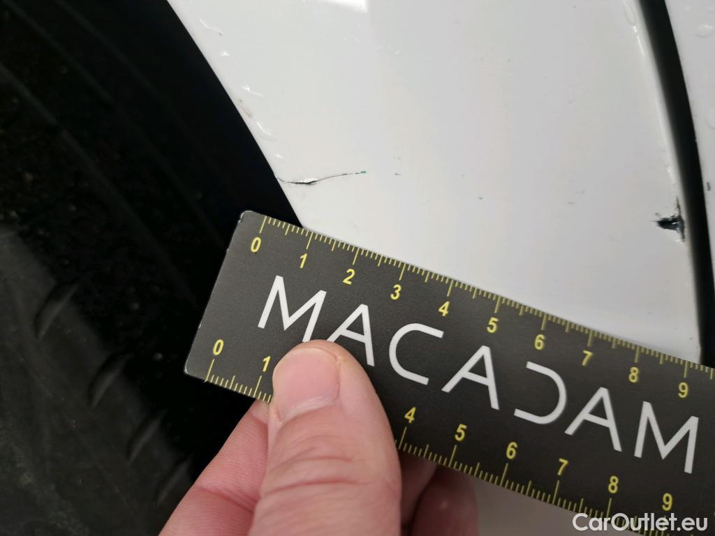  Opel   Grandland X Grandland X Elegance Business 1.5 130CV BVA8 E6d #41