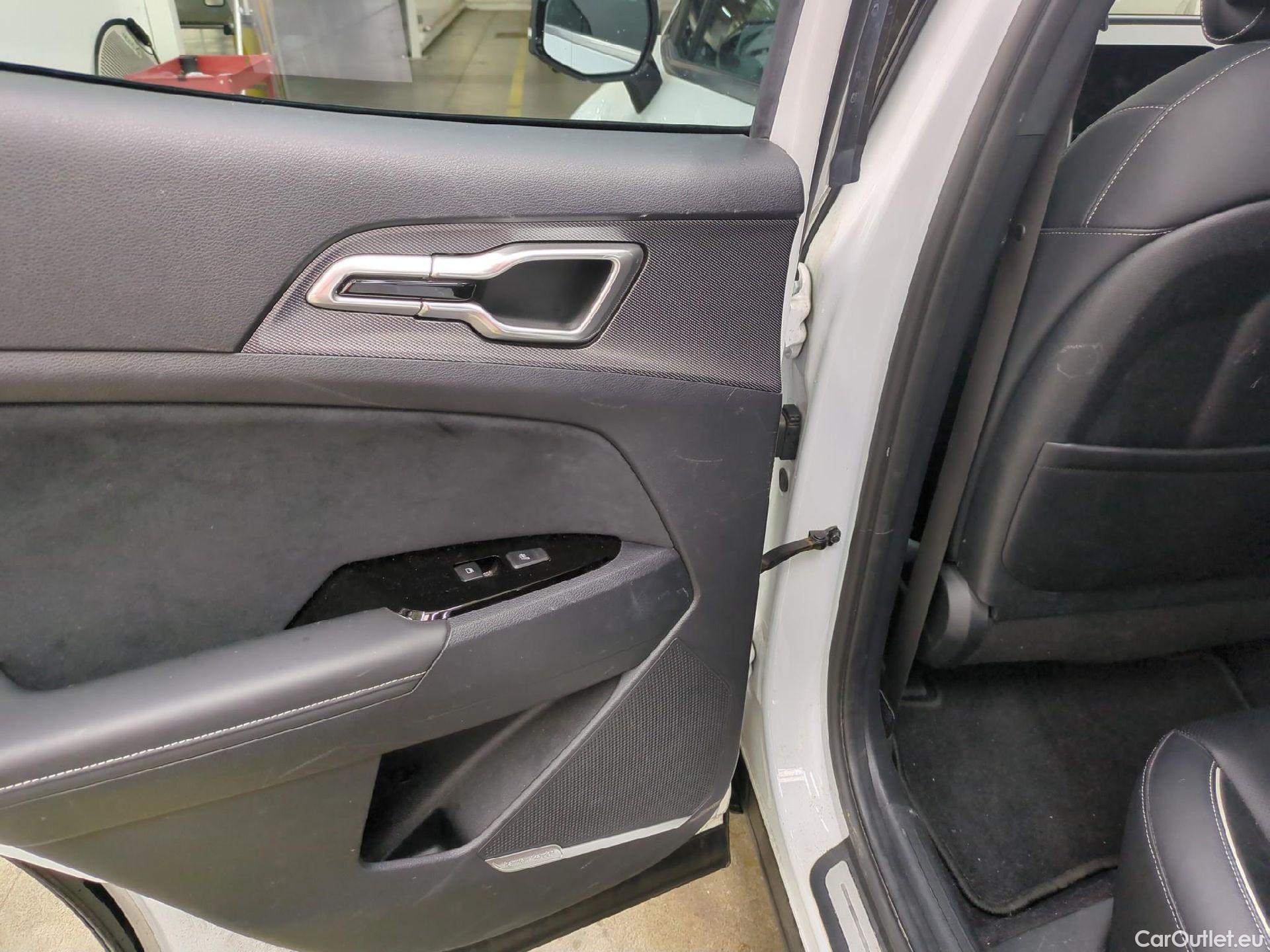  KIA  Sportage KIA  / 2021 / 5P / SUV 1.6 T-GDI 265 PHEV AUTO 4WD GT-L PREM BU #26