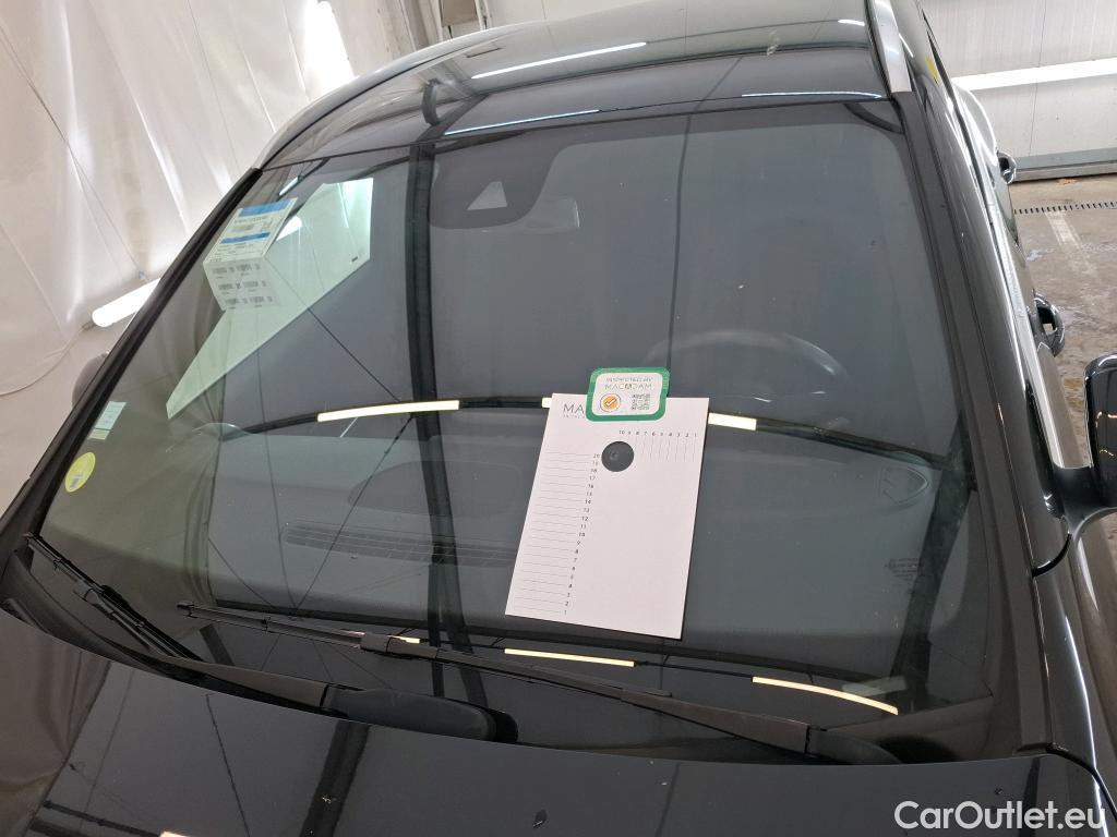  Mercedes  GLA MERCEDES-BENZ  / 2020 / 5P / SUV 2.0  200 D BUSINESS LINE DCT #1