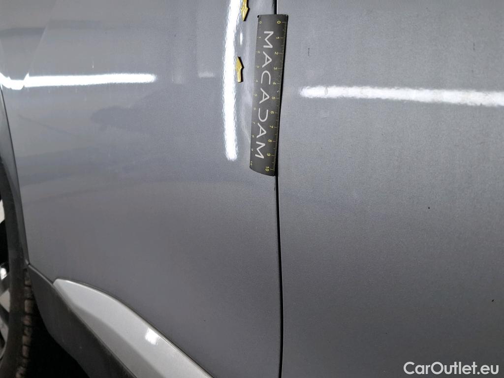  Peugeot  2008  Allure Business 1.5 HDi 130CV BVA8 E6d #20