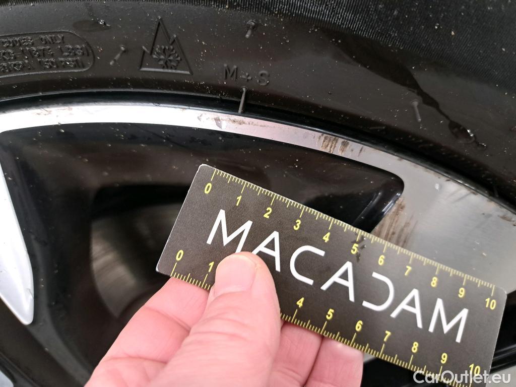  Opel   Grandland X Grandland X Elegance Business 1.5 130CV BVA8 E6d #26