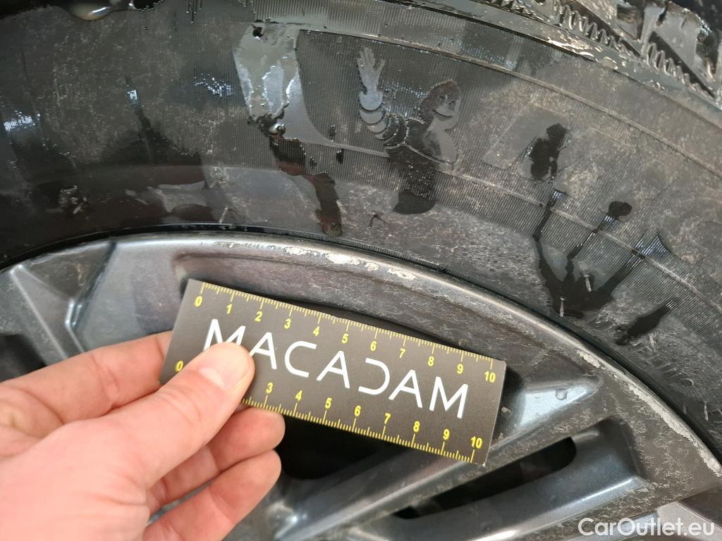  Peugeot  308 PEUGEOT  SW / 2021 / 5P / Break BlueHDi 130 EAT8 ACTIVE PACK #18