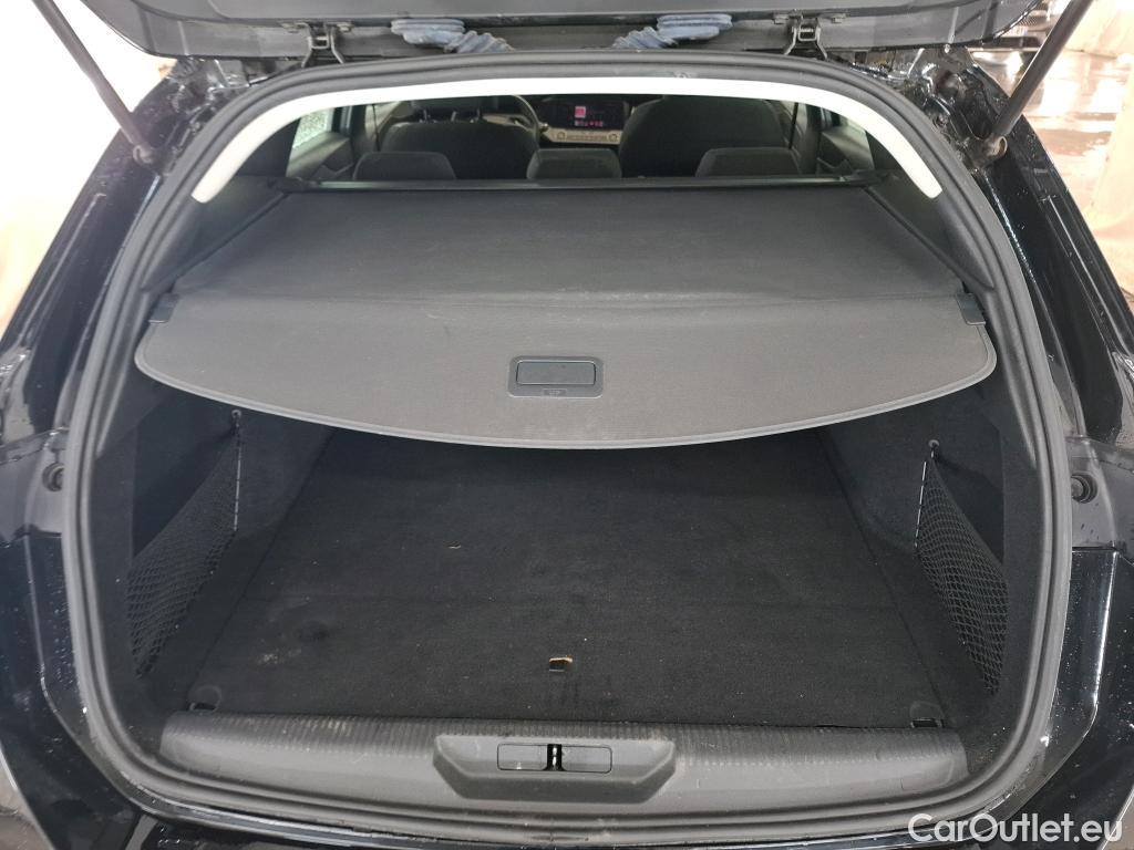  Peugeot  308 PEUGEOT  SW / 2021 / 5P / Break BlueHDi 130 ACTIVE PACK #22