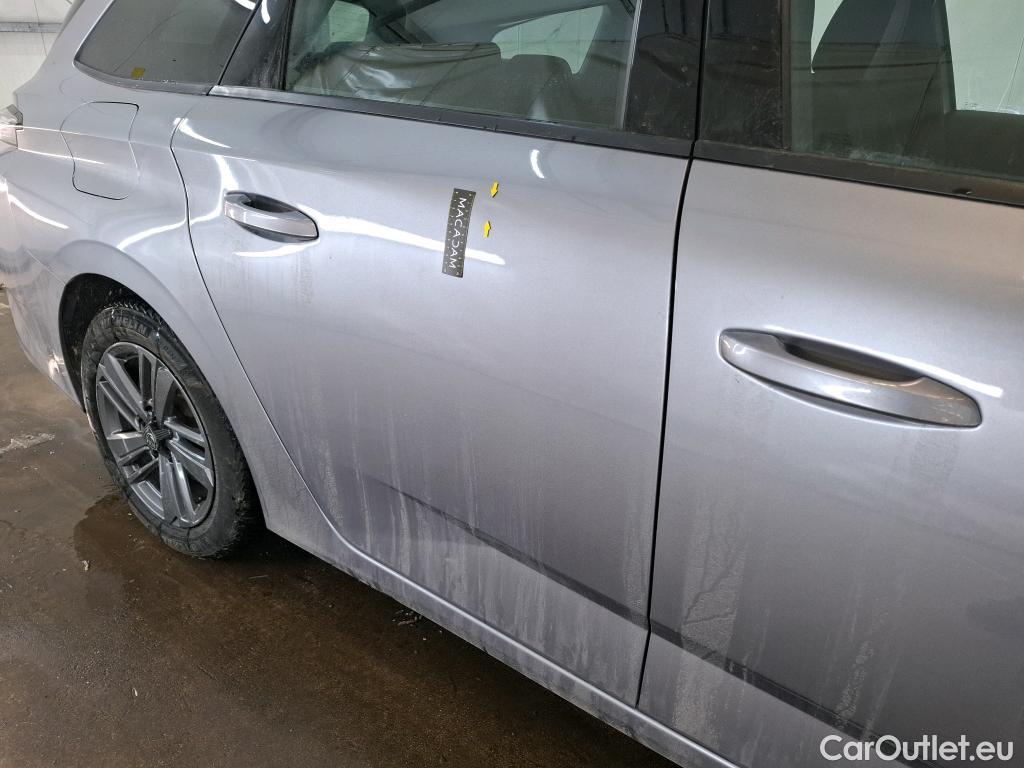  Peugeot  308 PEUGEOT  SW / 2021 / 5P / Break BlueHDi 130 EAT8 ACTIVE PACK #26