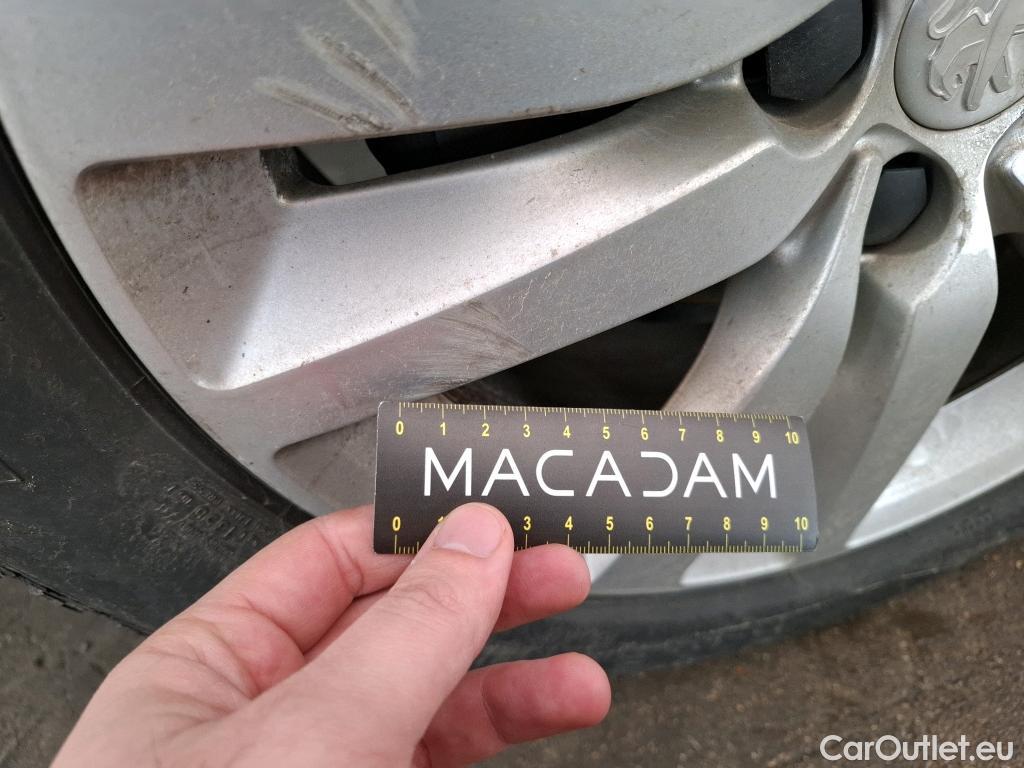  Peugeot  308  SW Active Business 1.5 HDi 130CV BVA8 E6d #15