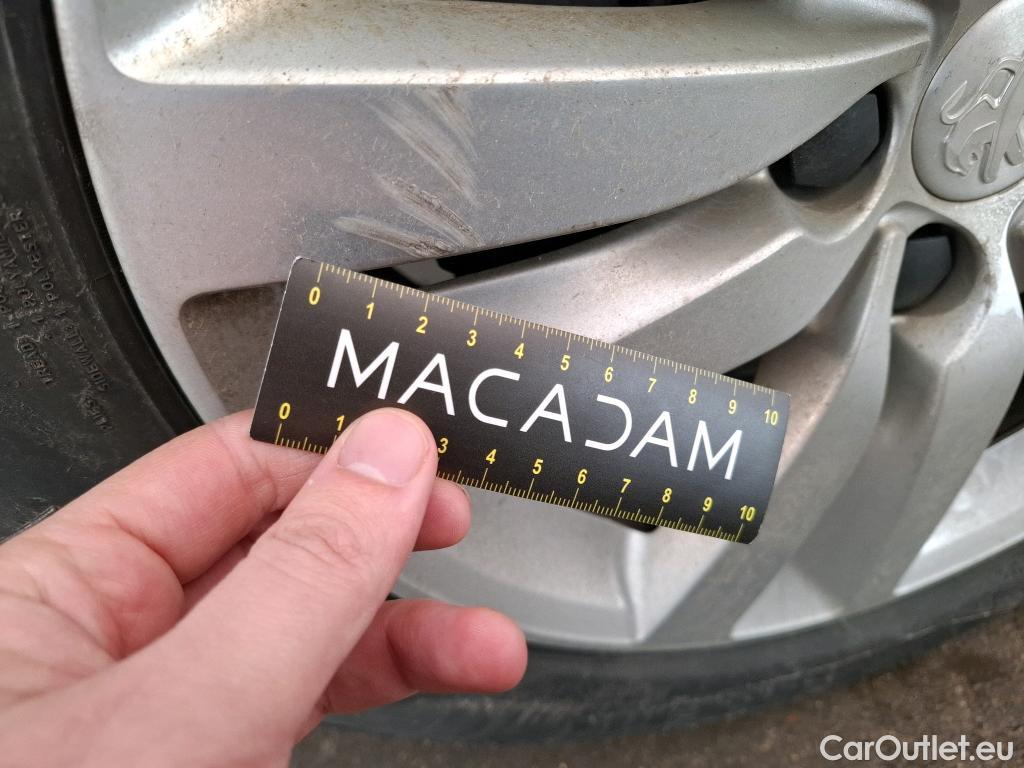  Peugeot  308  SW Active Business 1.5 HDi 130CV BVA8 E6d #14