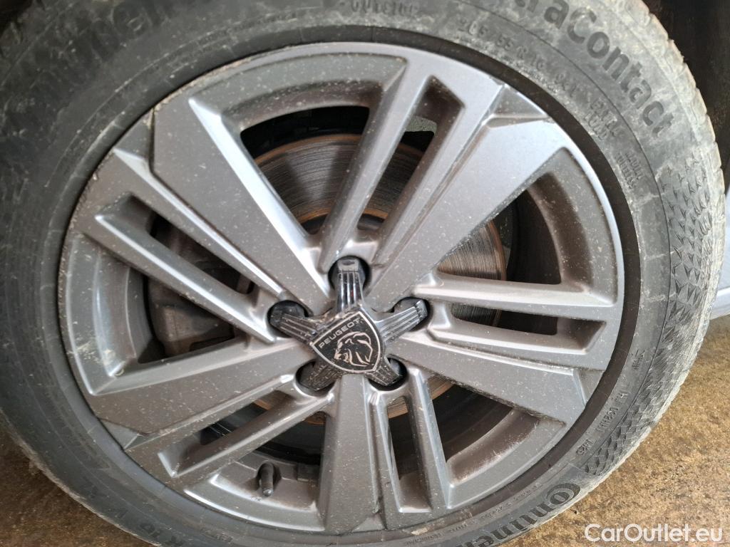  Peugeot  308 PEUGEOT  SW  2021  5P  Break BlueHDi 130 EAT8 ACTIVE PACK #10