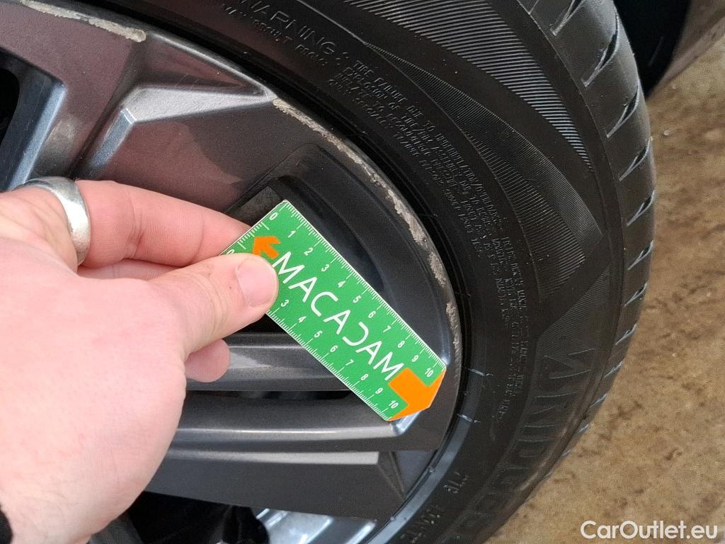  Peugeot  308 PEUGEOT  SW / 2021 / 5P / Break BlueHDi 130 ACTIVE PACK #13