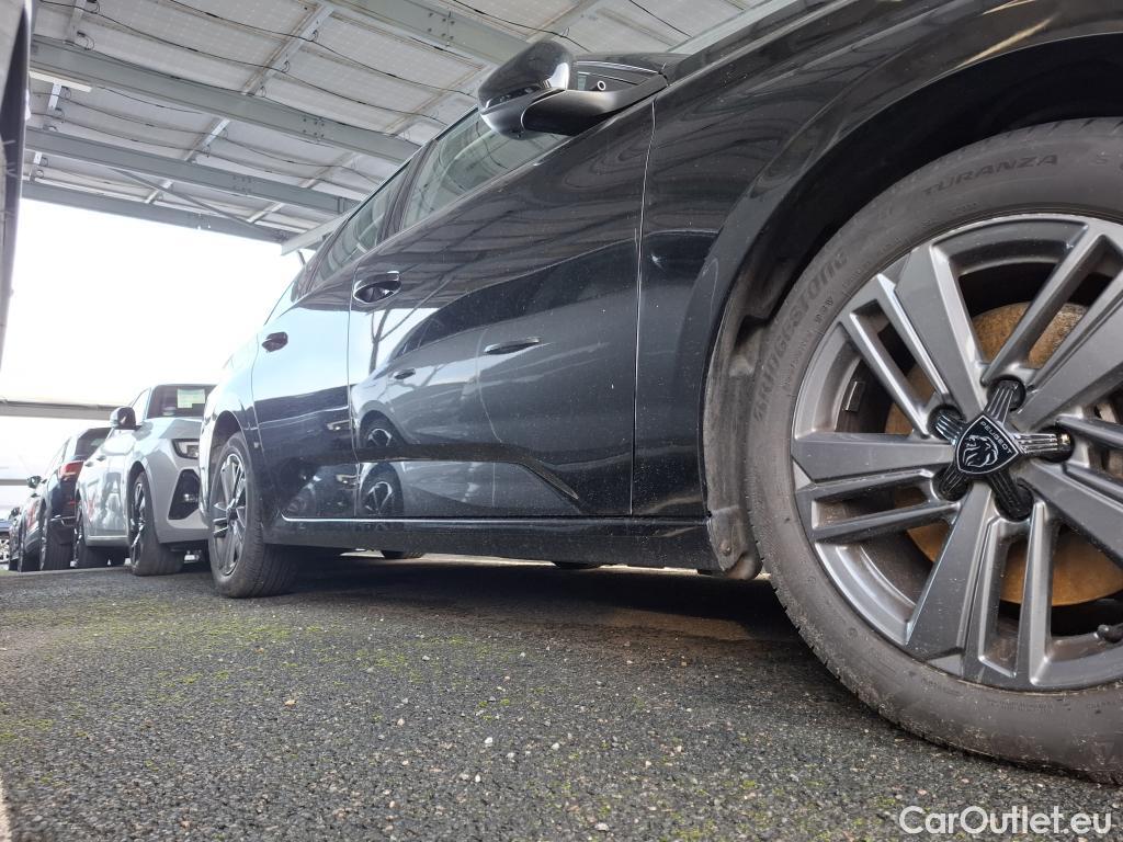  Peugeot  308 PEUGEOT  SW / 2021 / 5P / Break BlueHDi 130 ACTIVE PACK #31