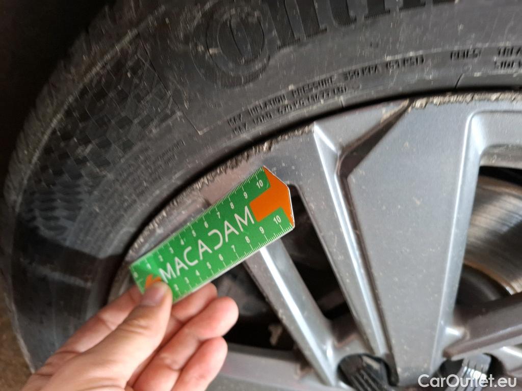  Peugeot  308 PEUGEOT  SW  2021  5P  Break BlueHDi 130 EAT8 ACTIVE PACK #12