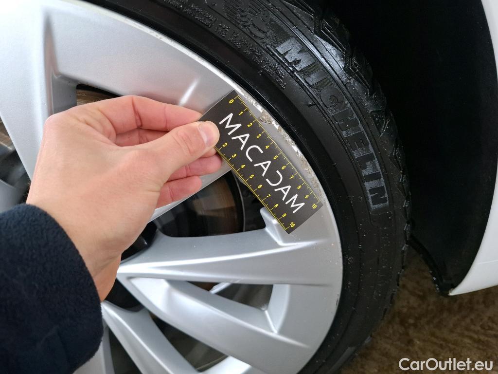  Tesla  Model 3 TESLA  / 2018 / 4P / Berline Grande Autonomie #14