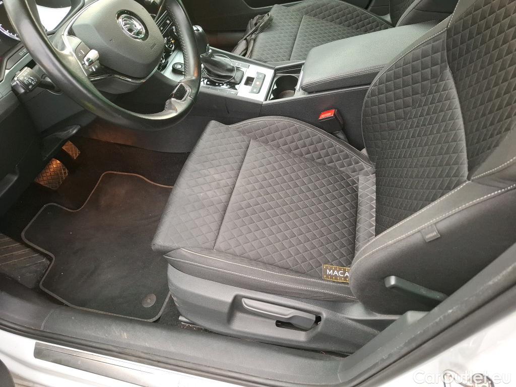  Skoda  Superb  Break Business 2.0 TDI 150CV BVA7 E6d #9