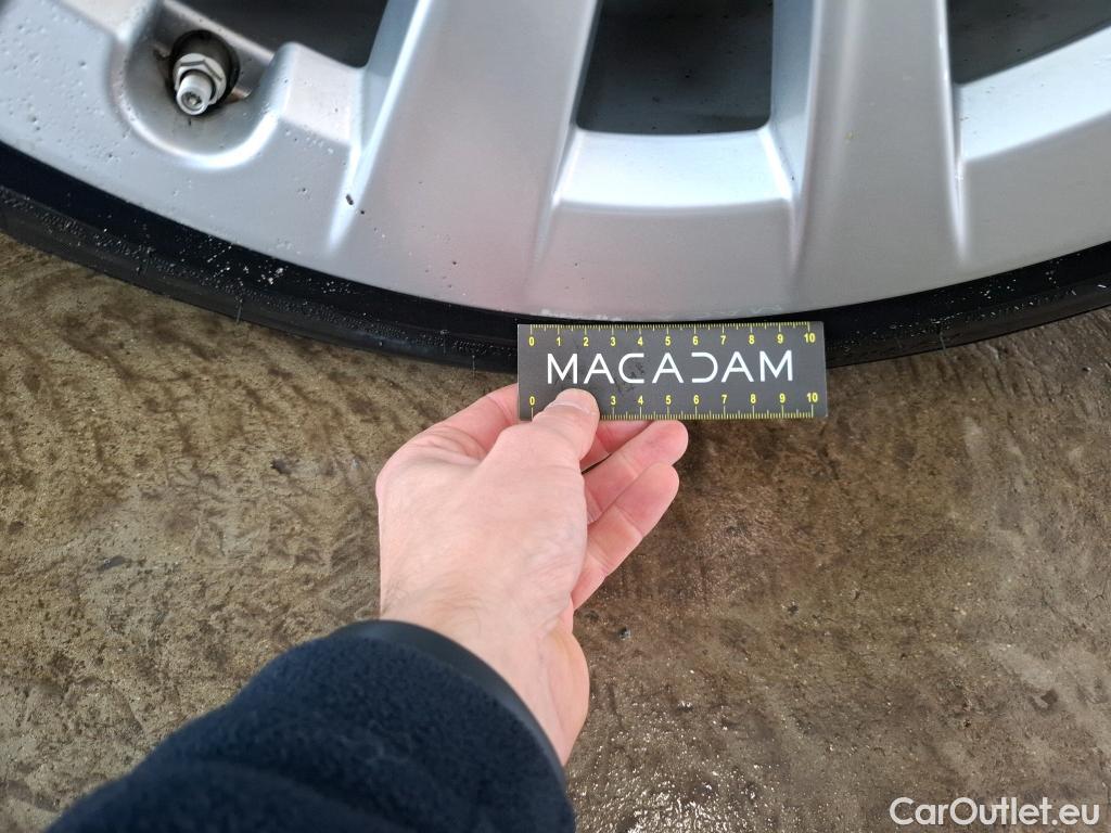  Tesla  Model 3 TESLA  / 2018 / 4P / Berline Grande Autonomie #20