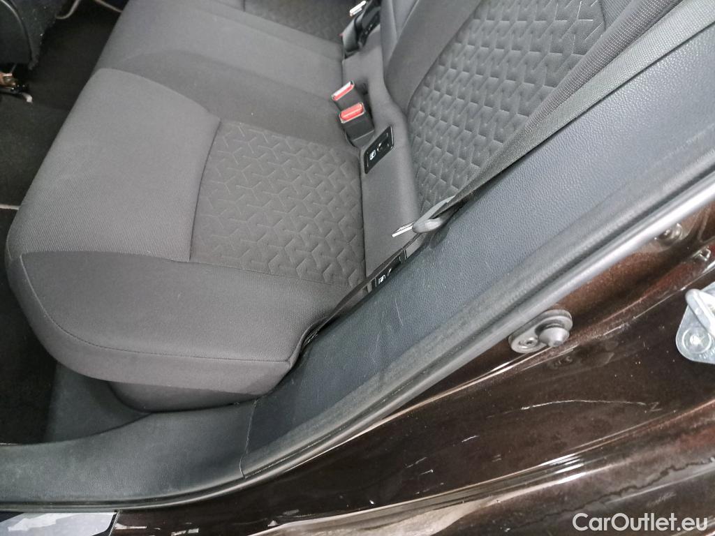  Toyota  Corolla TOYOTA  Touring Sports / 2018 / 5P / Break Hybride 184h Dynamic Business Beyond Zer #1