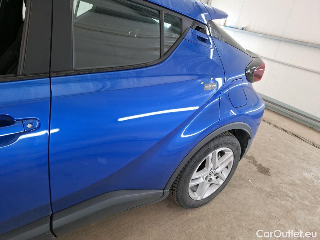  Toyota  C-HR TOYOTA  / 2016 / 5P / SUV 2.0 Hybride 184 Dynamic Business Beyond #1