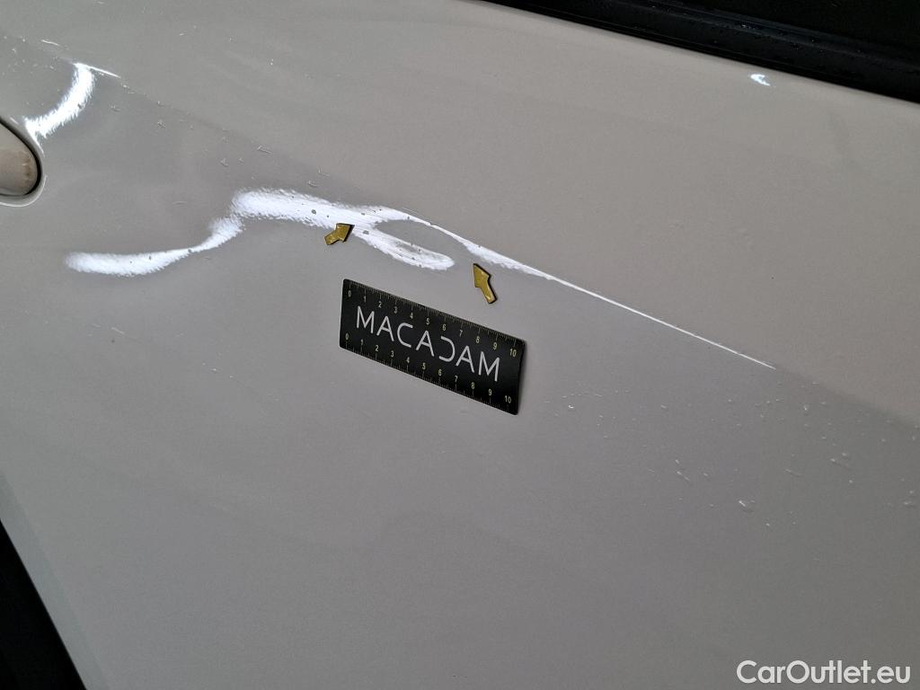  Toyota  RAV4 TOYOTA  Hybride / 2018 / 5P / SUV Hybride AWD Dynamic Business Beyond Zero #9