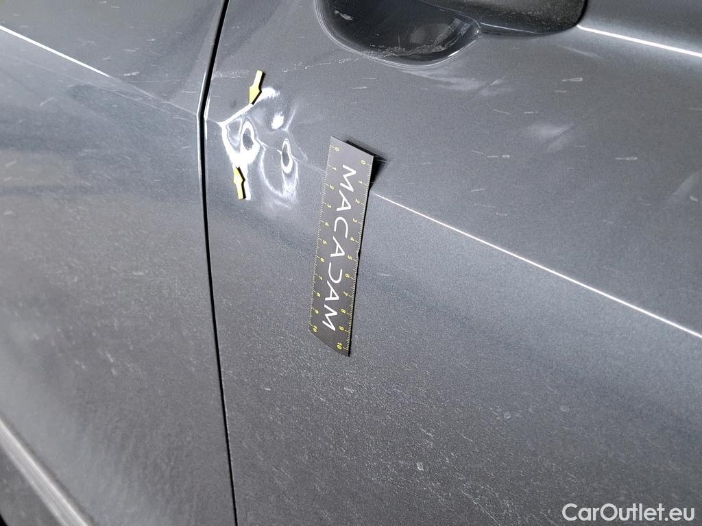  Volkswagen  Tiguan VOLKSWAGEN  / 2016 / 5P / SUV 2.0 TDI 150 DSG7 Confortline Business #6