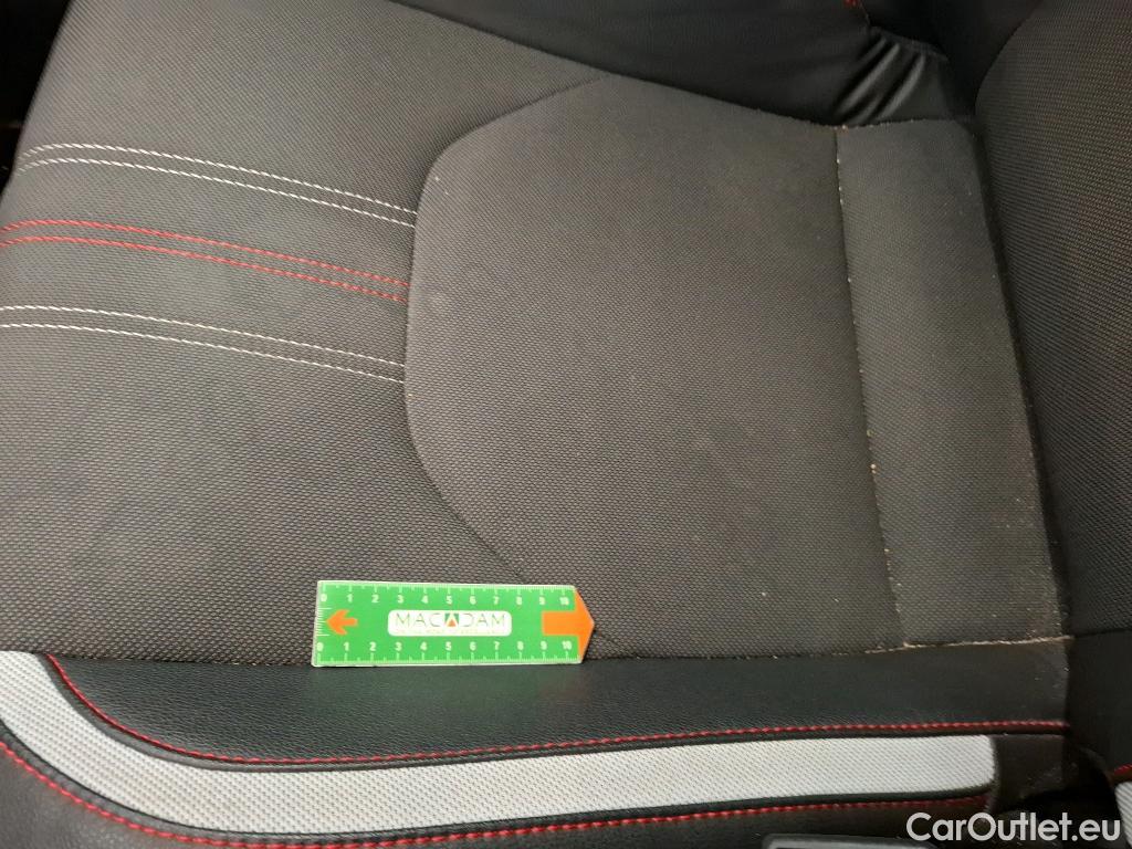  Toyota  Corolla TOYOTA  Touring Sports / 2018 / 5P / Break Hybride 184h GR Sport #44