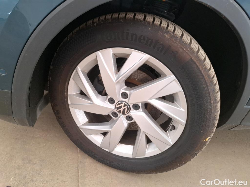  Volkswagen  Tiguan  Elegance Exclusive 2.0 TDI 150CV BVA7 E6d #34
