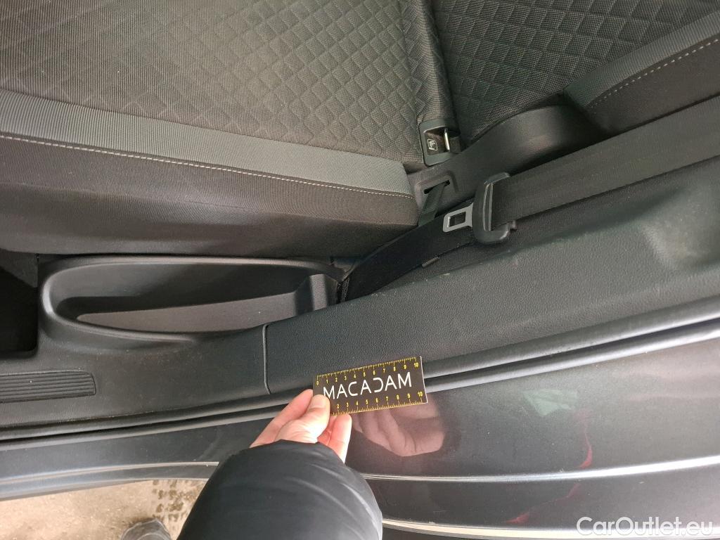  Volkswagen  Tiguan VOLKSWAGEN  / 2016 / 5P / SUV 2.0 TDI 150 DSG7 Confortline Business #11