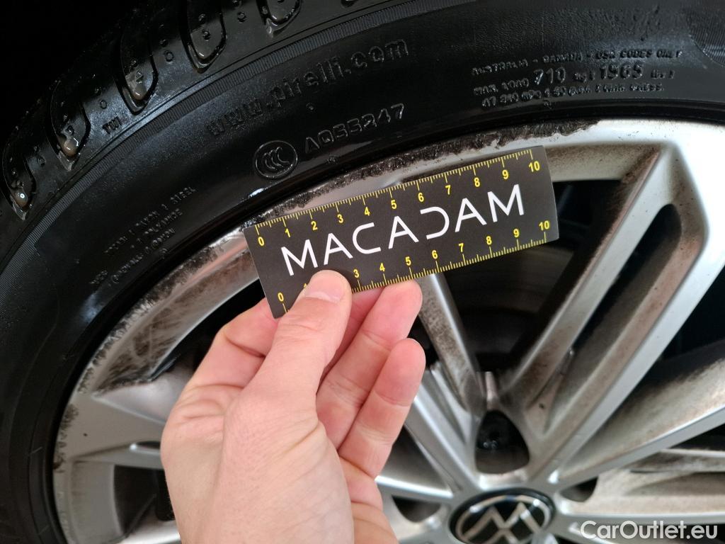  Volkswagen  Passat VOLKSWAGEN  SW / 2019 / 5P / Break 2.0 TDI 200 4MOTION DSG7 SW R LINE #49