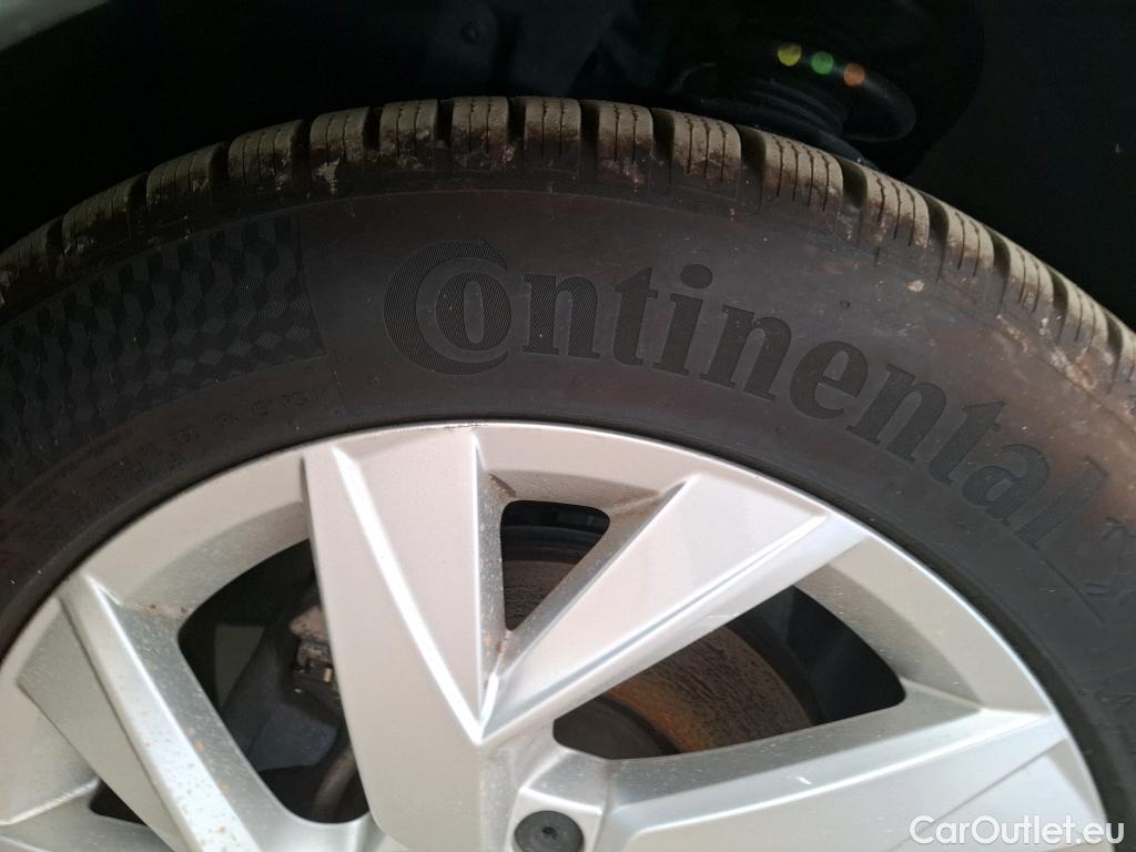  Volkswagen  Tiguan  Elegance Exclusive 2.0 TDI 150CV BVA7 E6d #35