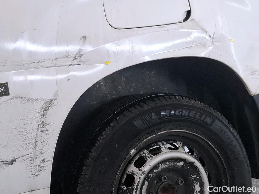  Citroen  Berlingo  Fourgon Club M 650 1.5 BlueHDi 75CV BVM5 E6dT #4