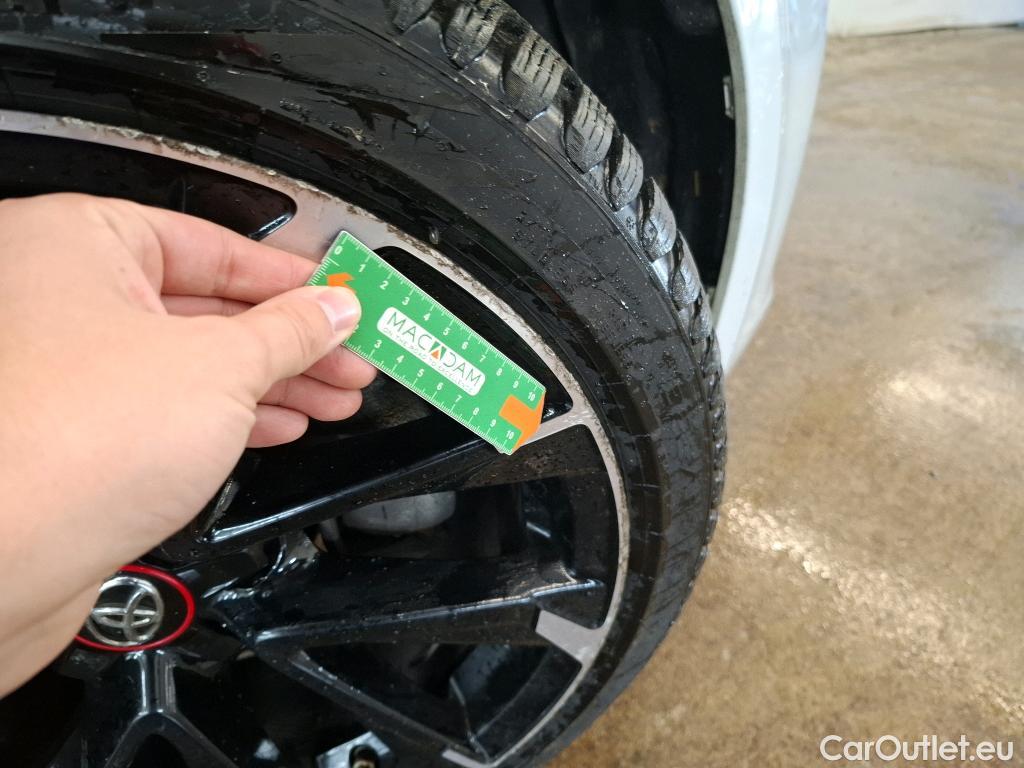  Toyota  Corolla TOYOTA  Touring Sports / 2018 / 5P / Break Hybride 184h GR Sport #29