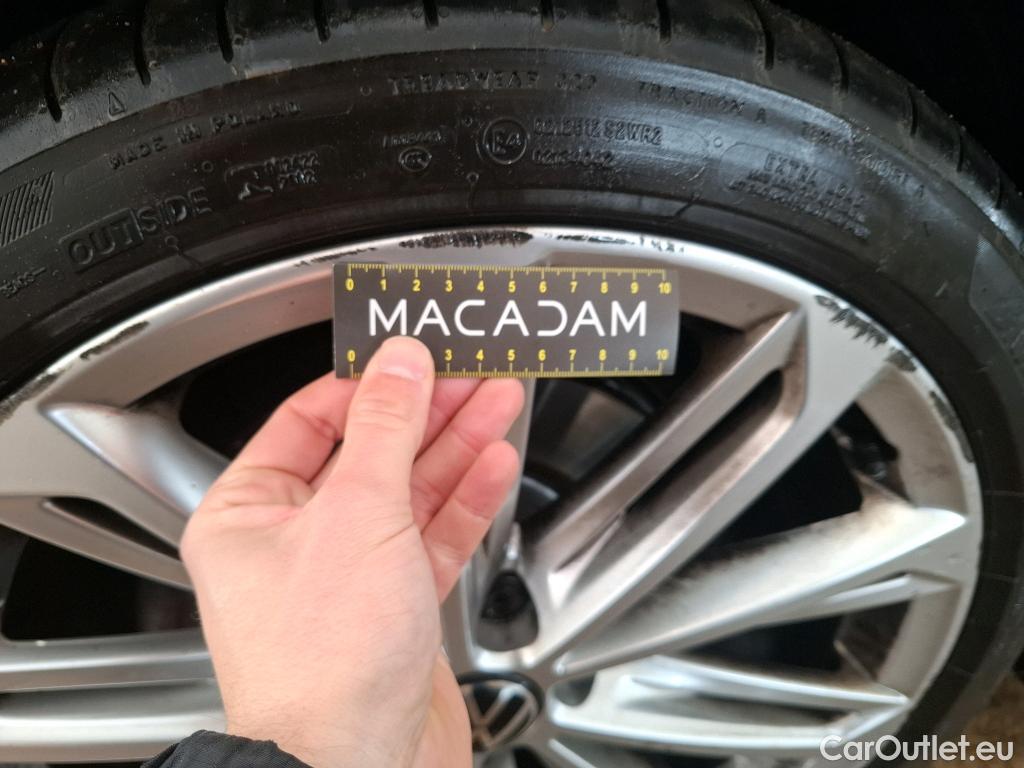  Volkswagen  Passat VOLKSWAGEN  SW / 2019 / 5P / Break 2.0 TDI 200 4MOTION DSG7 SW R LINE #45