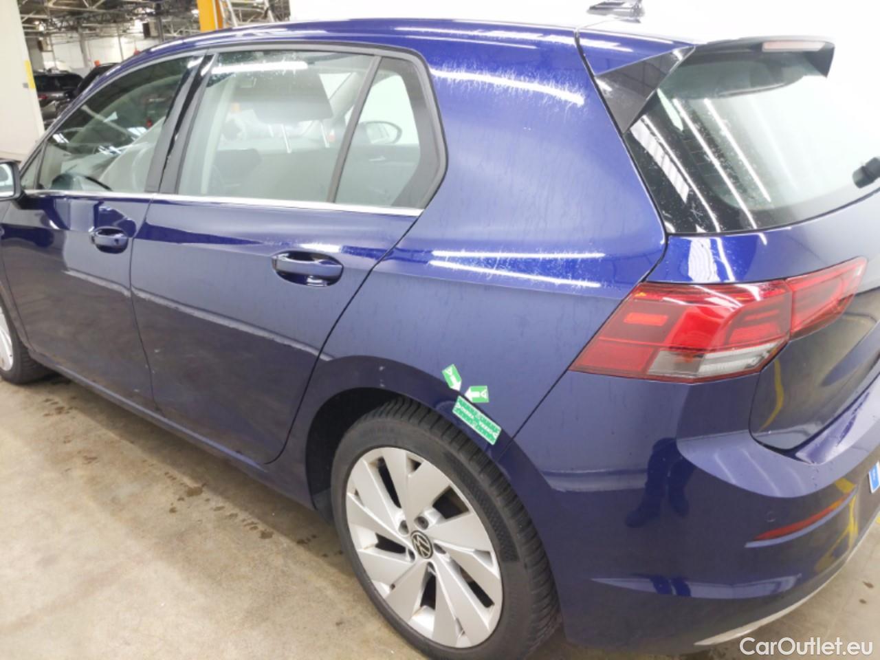  Volkswagen  Golf  VOLKSWAGEN / 2020 / 5P / Berline 1.5 eTSI OPF 130 DSG7 Style #19