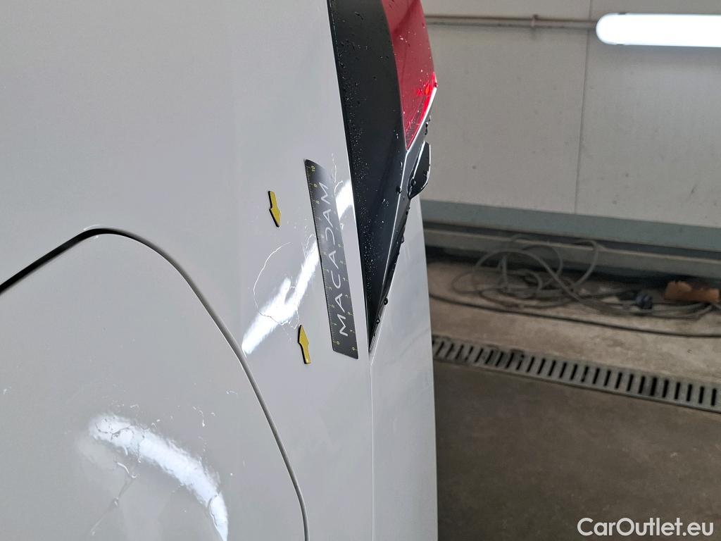  Toyota  RAV4 TOYOTA  Hybride / 2018 / 5P / SUV Hybride AWD Dynamic Business Beyond Zero #2