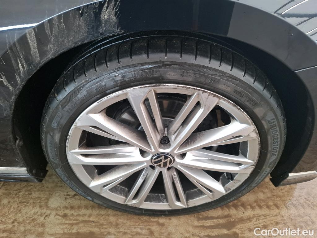  Volkswagen  Passat VOLKSWAGEN  SW / 2019 / 5P / Break 2.0 TDI 200 4MOTION DSG7 SW R LINE #38