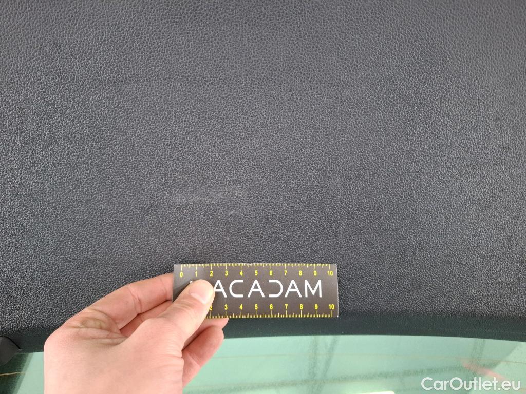  Volkswagen  Tiguan VOLKSWAGEN  / 2016 / 5P / SUV 2.0 TDI 150 DSG7 Confortline Business #22