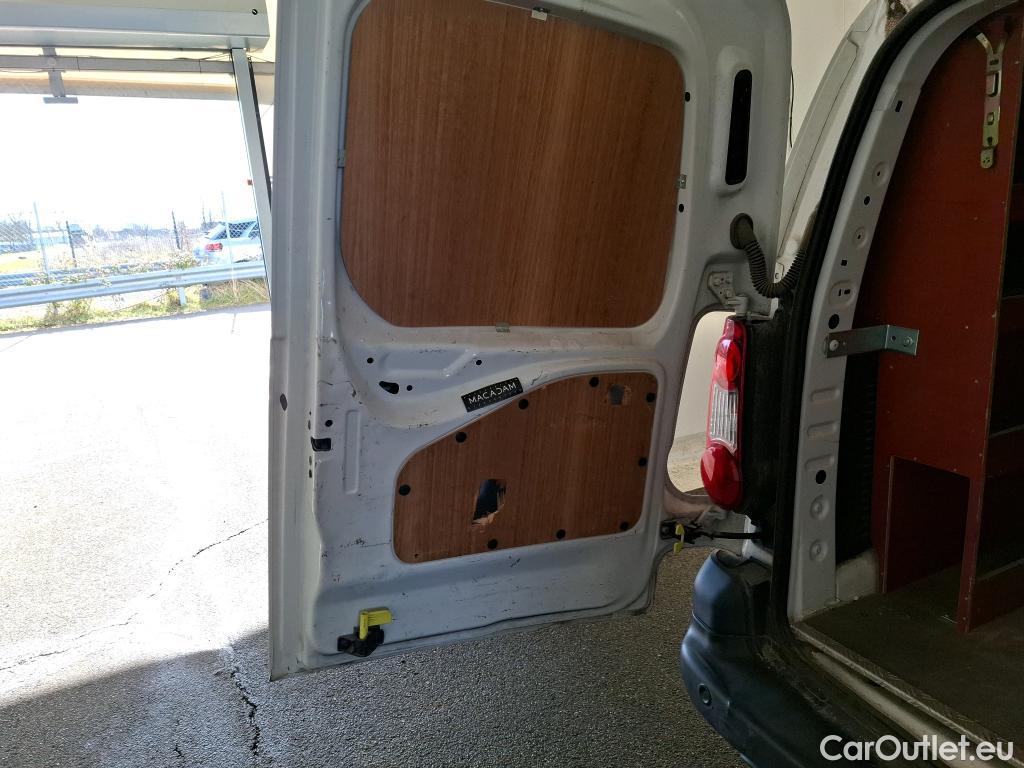  Citroen  Berlingo  Fourgon Club L1 (Court) 1.6 BlueHDi 100CV BVM5 E6 #40